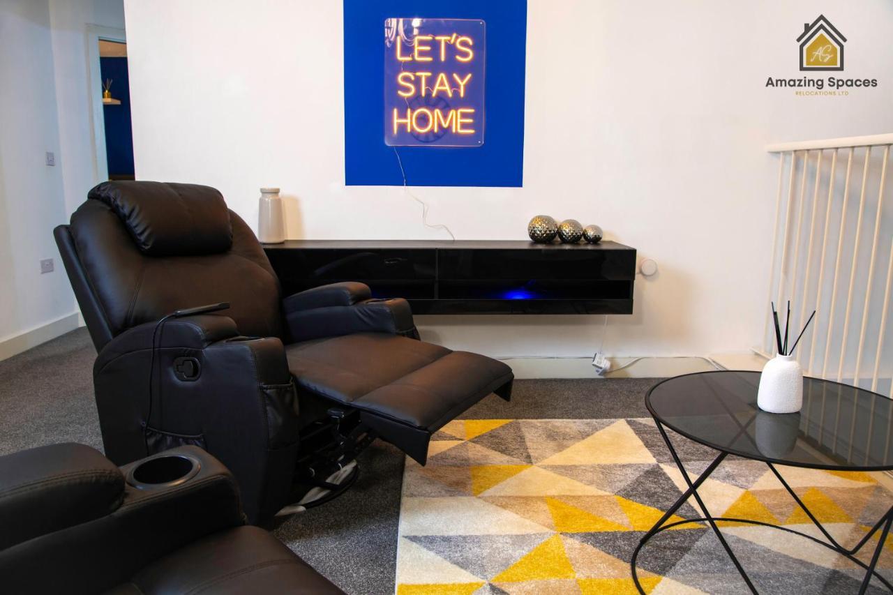 Large Unique 2 Bedroom Duplex Apartment With Private Parking & Free Wifi - Vat Qualifying By Amazing Spaces Relocations Ltd Warrington Exterior foto