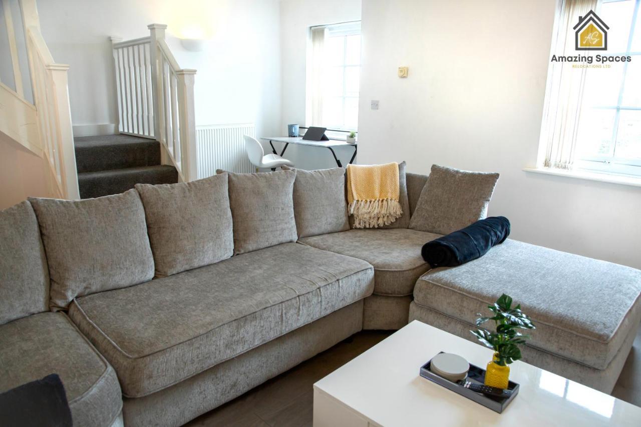 Large Unique 2 Bedroom Duplex Apartment With Private Parking & Free Wifi - Vat Qualifying By Amazing Spaces Relocations Ltd Warrington Exterior foto